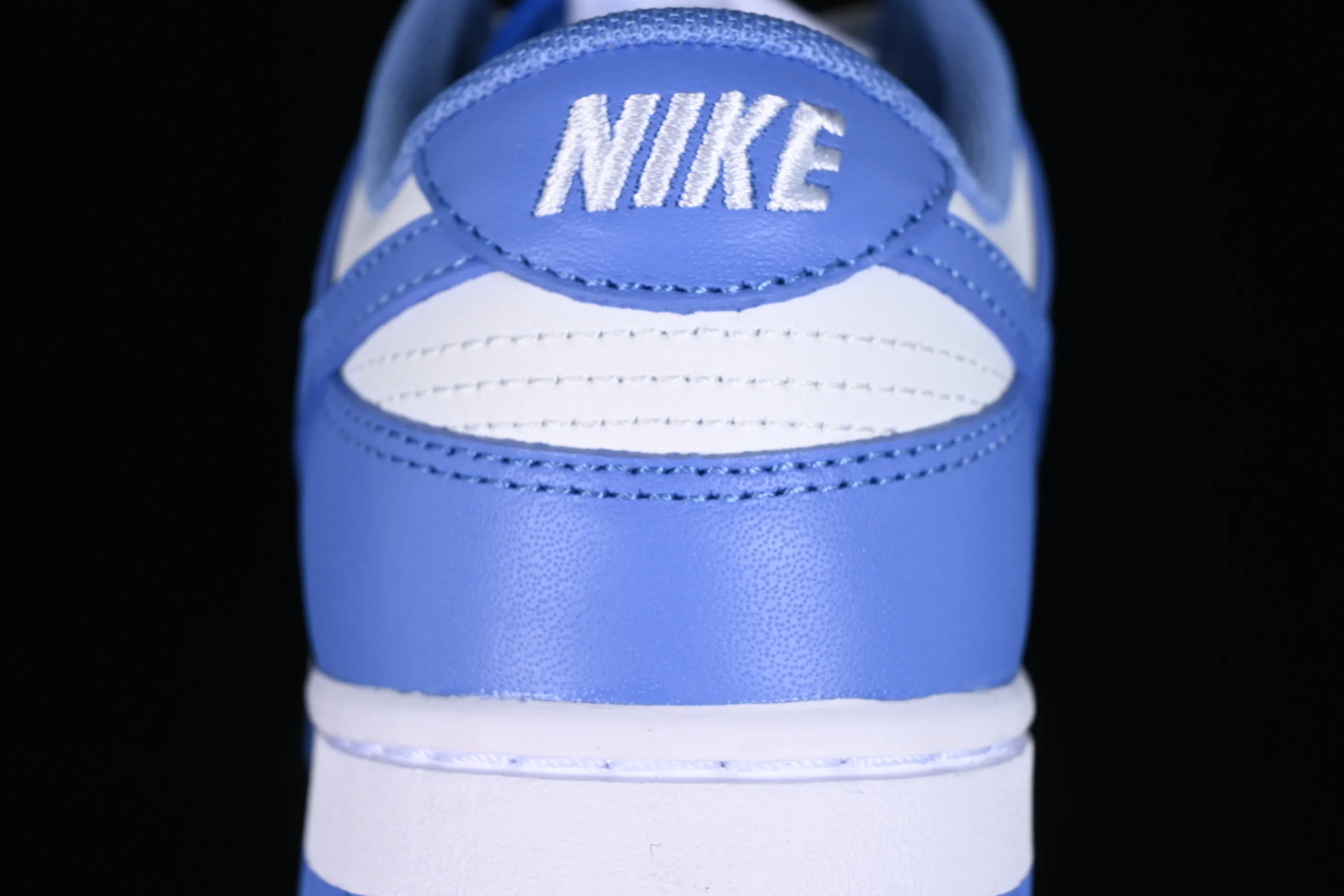 All categories Nk SB Dunk series Nk SB Dunk Low low-top sneakers Nk Dunk Low "Polar Blue" North Carolina blue replacement SB low-top casual sneakers DV0833-400